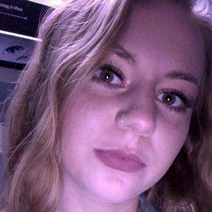 Meet your Posher, Tori